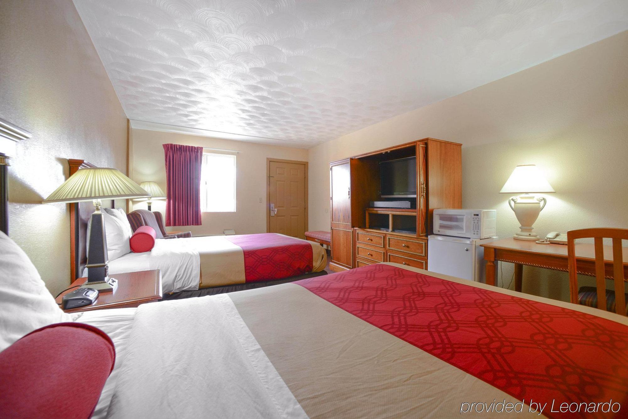 Econo Lodge Inn & Suites Carbondale Extérieur photo