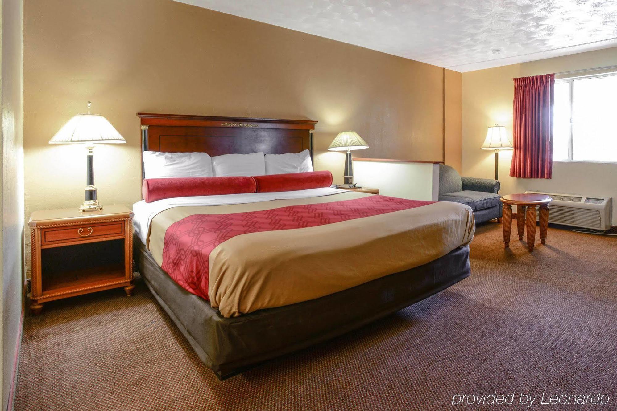 Econo Lodge Inn & Suites Carbondale Extérieur photo