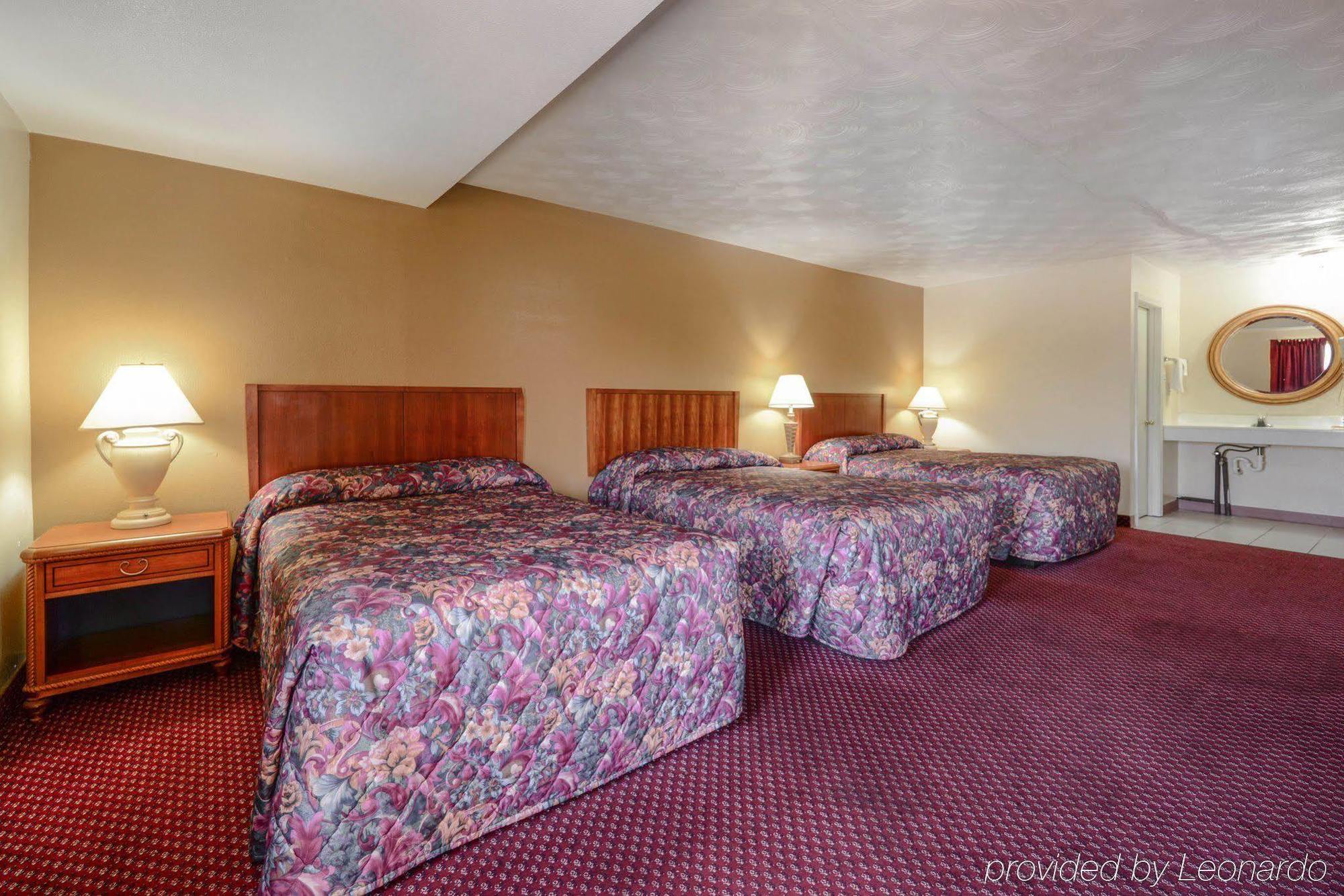 Econo Lodge Inn & Suites Carbondale Extérieur photo