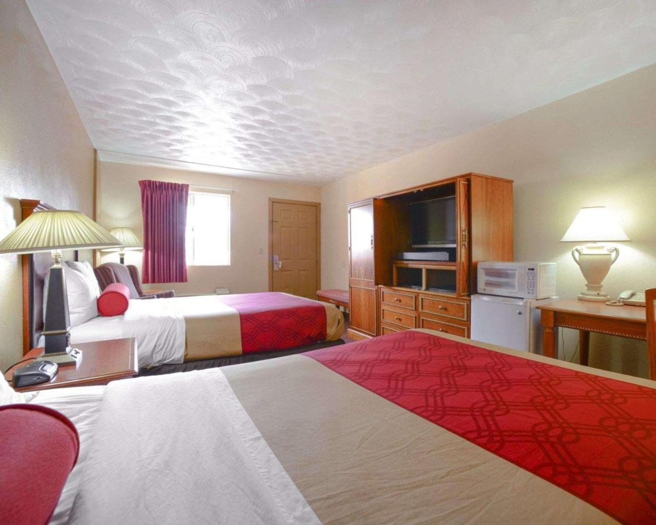 Econo Lodge Inn & Suites Carbondale Extérieur photo